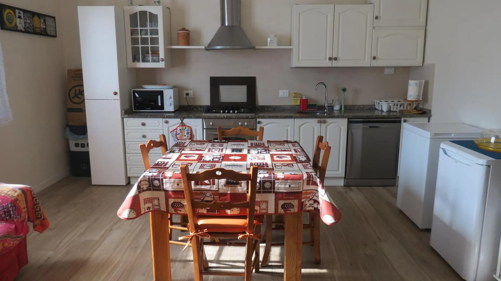 Casa Vacanze “Bouganville” Loc Avane Pisa Vecchiano 0*,