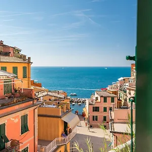 La Vista Di Marina By The First , Riomaggiore Italie