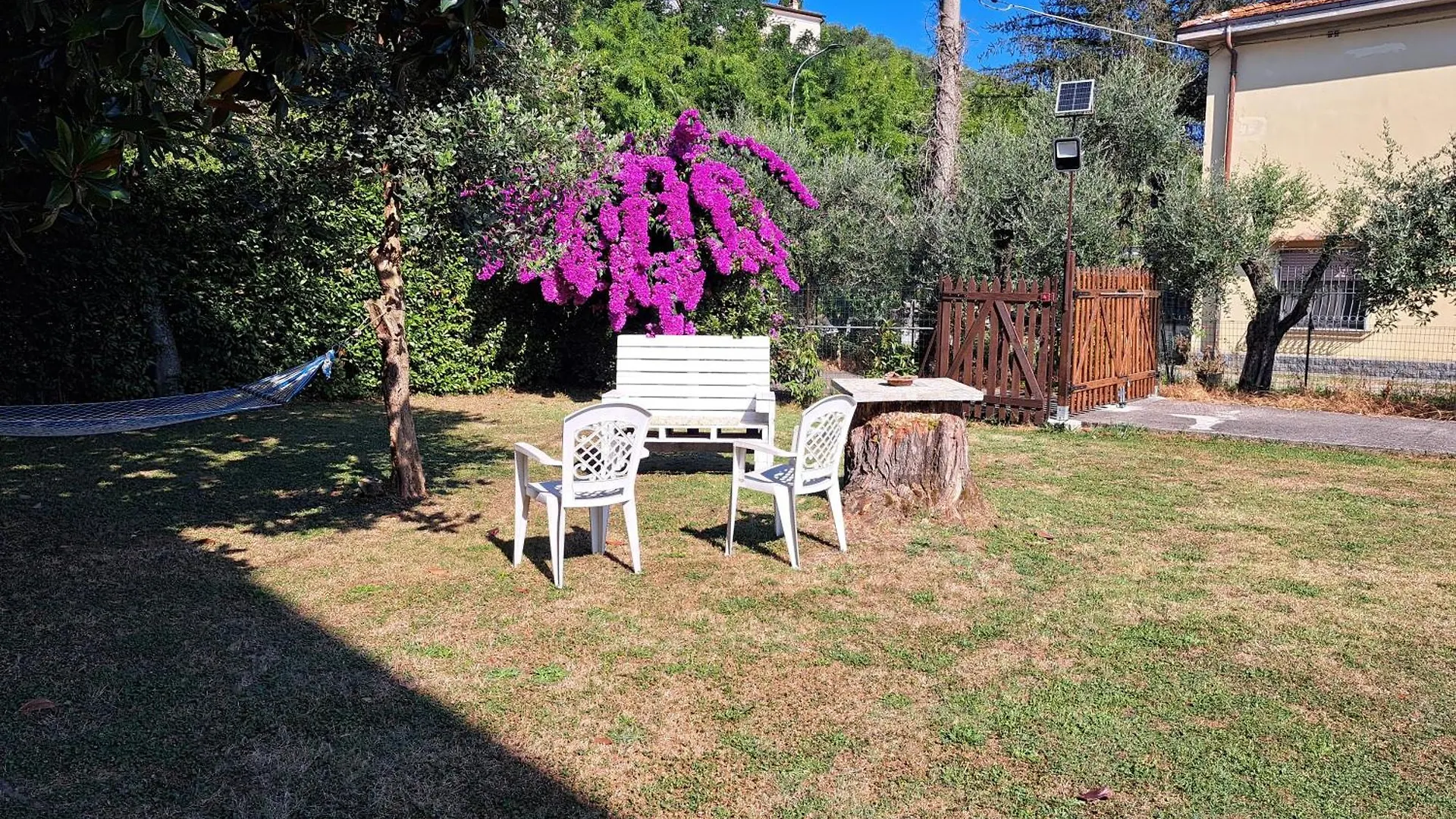 Casa Vacanze “Bouganville” Loc Avane Pisa Vecchiano